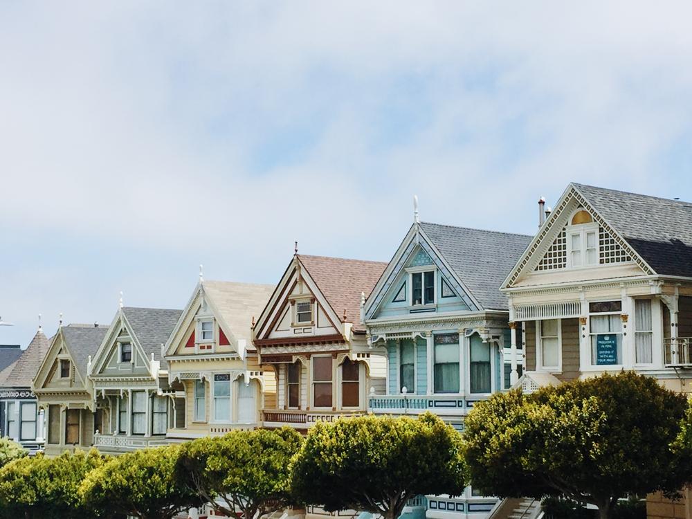 Sprzedaż mieszkania z hipoteką przed upływem 5 lat: co warto wiedzieć?